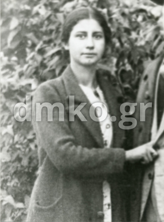 Η χήρα Ανδρονίκη Μπαρούμη, σύζυγος του εκτελεσθέντα Νικολάου Μπαρούμη