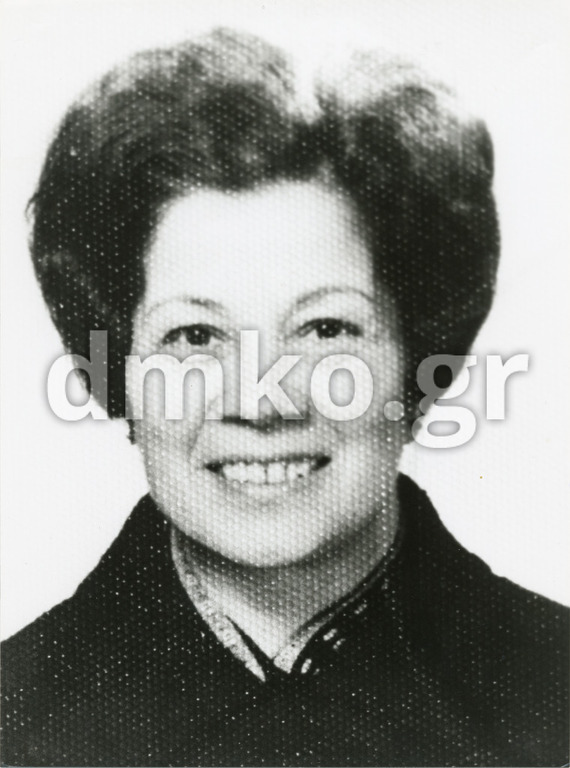 Η χήρα Ελένη Καλατζή-Μπαρλογιάννη,,σύζυγος του εκτελεσθέντα Αθανασίου Μπαρλογιάννη